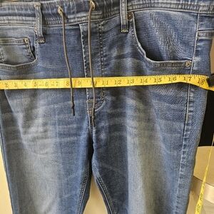 American Eagle-Women's M outfitter Flex Blue Jean Jogger